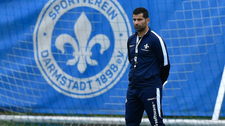 „Einige Zweitligisten haben das Wort Umbruch in den Mund genommen – auf uns trifft dies auch zu“: Lilien-Trainer Grammozis