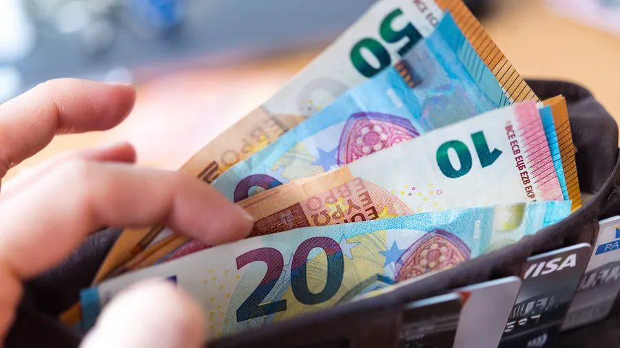Verlieren ständig an Kaufkraft: Euro-Banknoten
