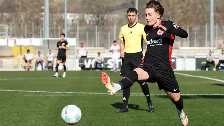 Für Eintracht Frankfurt am Ball: Niko Iličević, hier im März bei einem Spiel der U 17