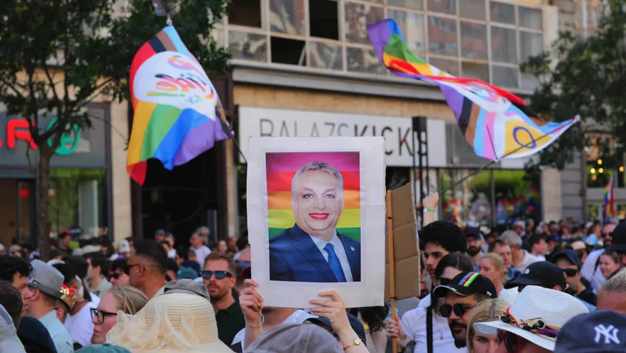 Pride-Marsch in Budapest im Juni 2025.