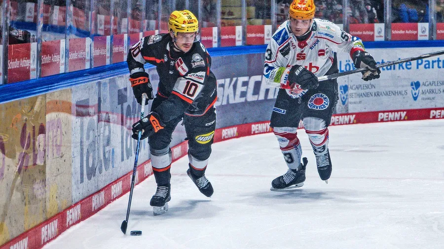 „Besser als erwartet auf jeden Fall“: Jakob Lilja (links) ist zurück im Spiel.