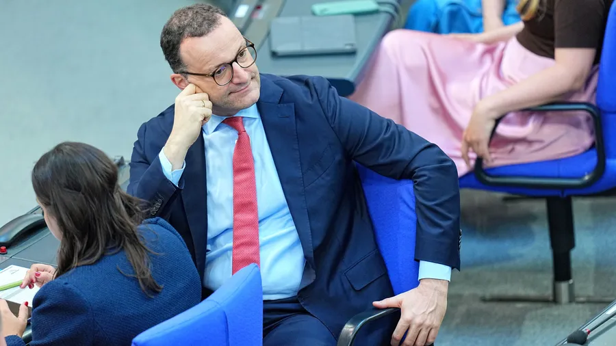 Jens Spahn im Juli im Bundestag