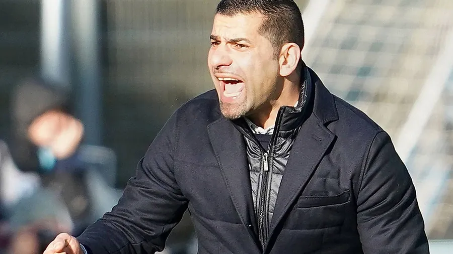 Mit Einsatz an der Seitenlinie: Darmstadt-Trainer Dimitrios Grammozis