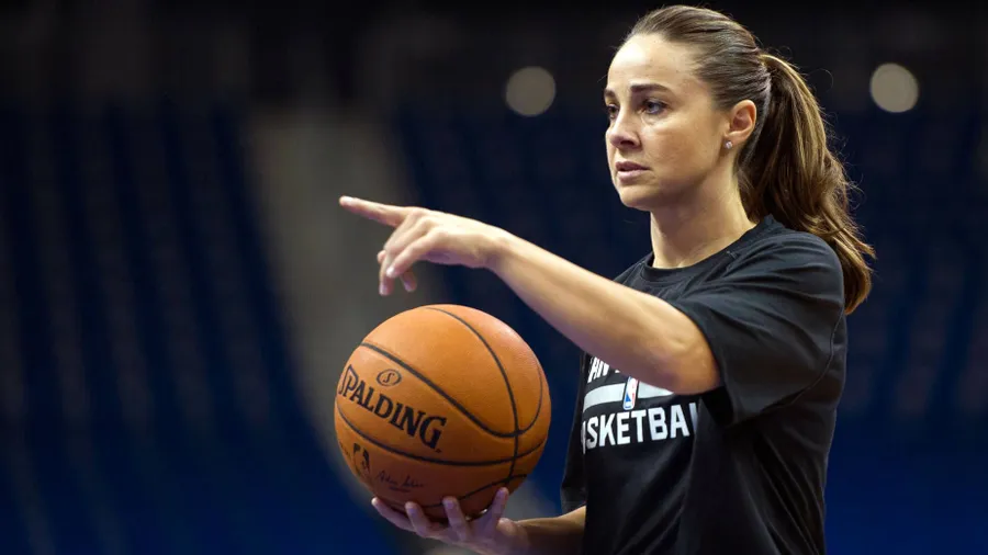 „Very bright basketball mind“: Kobe Bryant über Rebecca Lynn Hammon