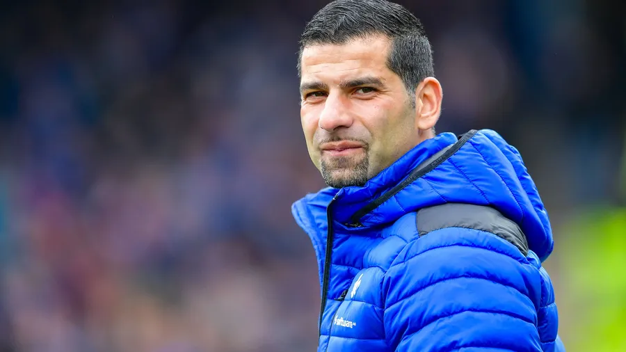 Trainer Dimitrios Grammozis und Darmstadt 98 wollen vor Weihnachten noch Punkte sammeln.