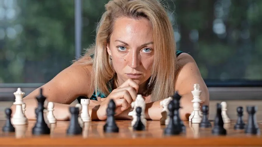 „Männer haben eine höhere Risikobereitschaft, das ist evolutionär bedingt“: Schach-Großmeister Elisabeth Pähtz