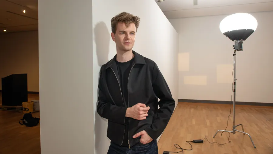 Er bringt Menschen zusammen: Der Fotograf Moritz Koch zeigt seine Kunst bald im Landesmuseum Mainz.