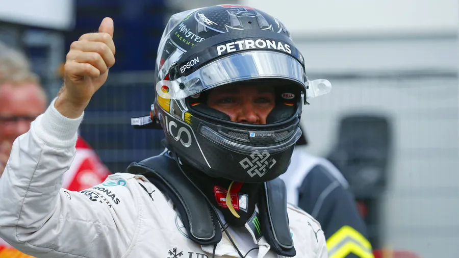 Die Nummer eins: Nico Rosberg sichert sich die Pole