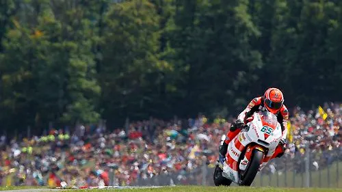 Unterwegs Richtung Aufstieg: Stefan Bradl will den WM-Titel in die MotoGP-Klasse mitnehmen