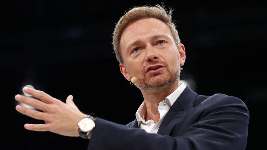 Christian Lindner beim FDP-Sonderparteitag am Sonntag in Berlin