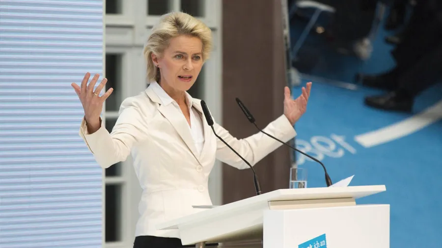 Verteidigungsministerin Ursula von der Leyen: „Die Stärke der offenen, demokratischen Gesellschaft ist ihre Überzeugungskraft.“