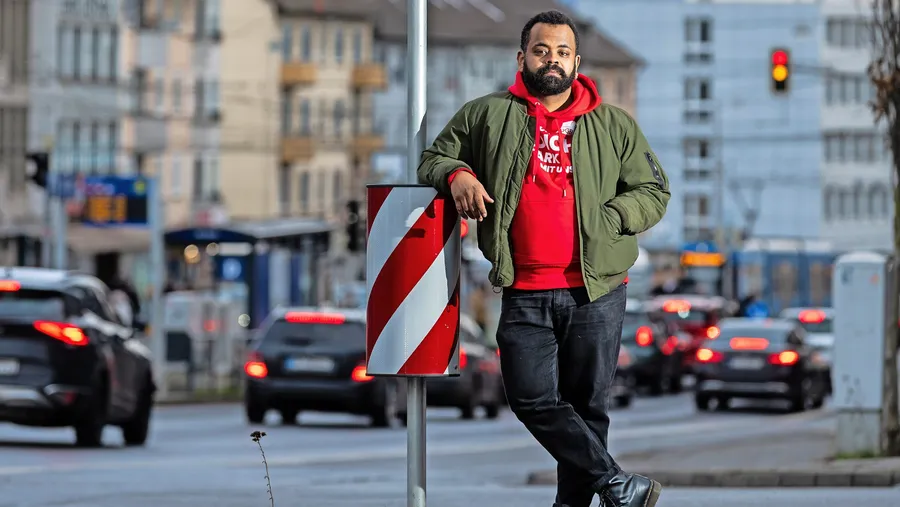 Orry Mittenmayer hat in Kassel eine neue Heimat gefunden. Vergangenes Jahr ist er für sein Masterstudium in die nordhessische Stadt gezogen.