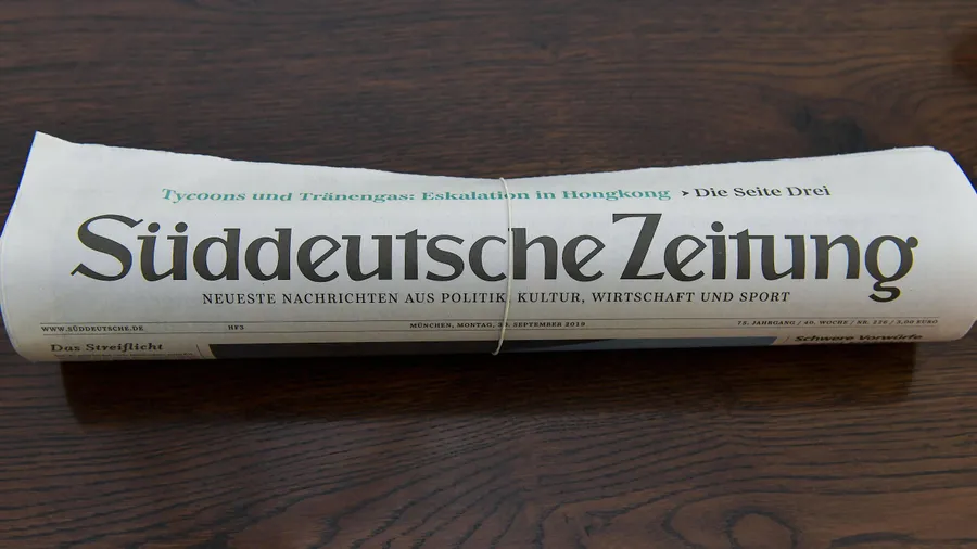 Die „Süddeutsche“ wollte die Darstellung des Anwalts Simon Bergmann nicht auf sich sitzen lassen.
