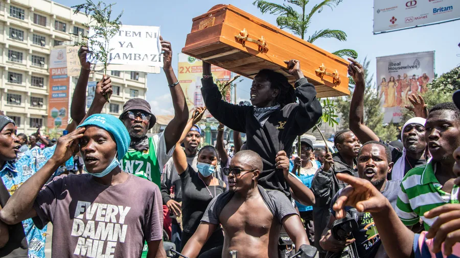 Protestierende am Dienstag im kenianischen Nakuru