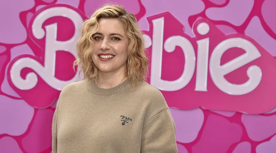 In Rekordgeschwindigkeit zur Milliardenmarke: Greta Gerwigs „Barbie“ übertrifft die Erwartungen des Filmstudios.