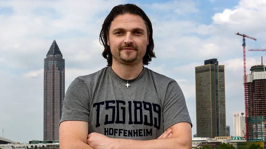 Ein Hoffenheimer in Frankfurt: Lutz Pfannenstiel.