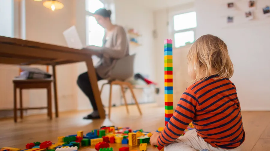 Viele Eltern waren während des Lockdowns in Sachen Kinderbetreuung auf sich gestellt.