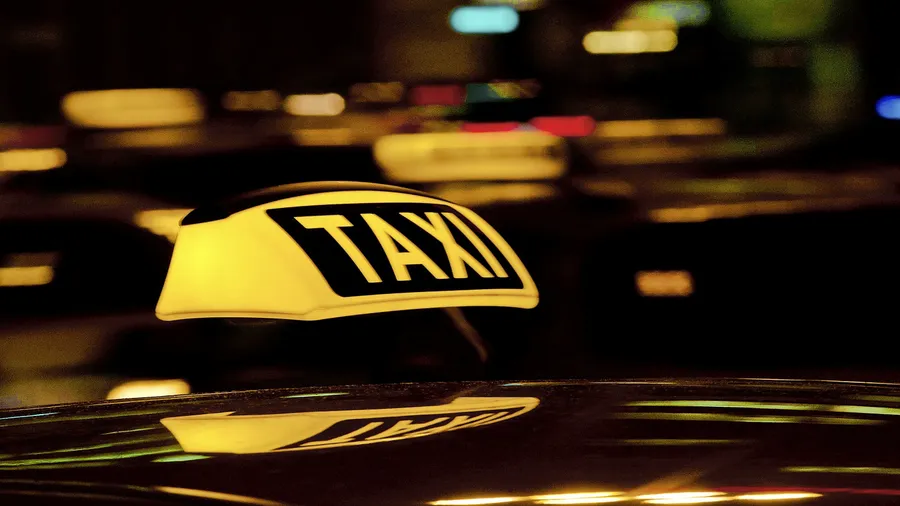 In Frankfurt wird seit Beginn des Bahnstreiks deutlich mehr Taxi gefahren als sonst üblich.