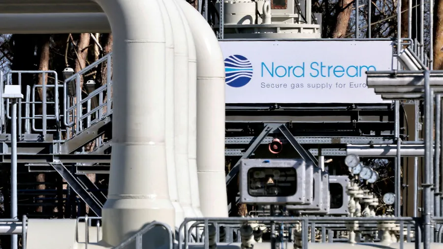 Rohrsysteme der Pipeline Nord Stream 1 im mecklenburg-vorpommerischen Lubmin