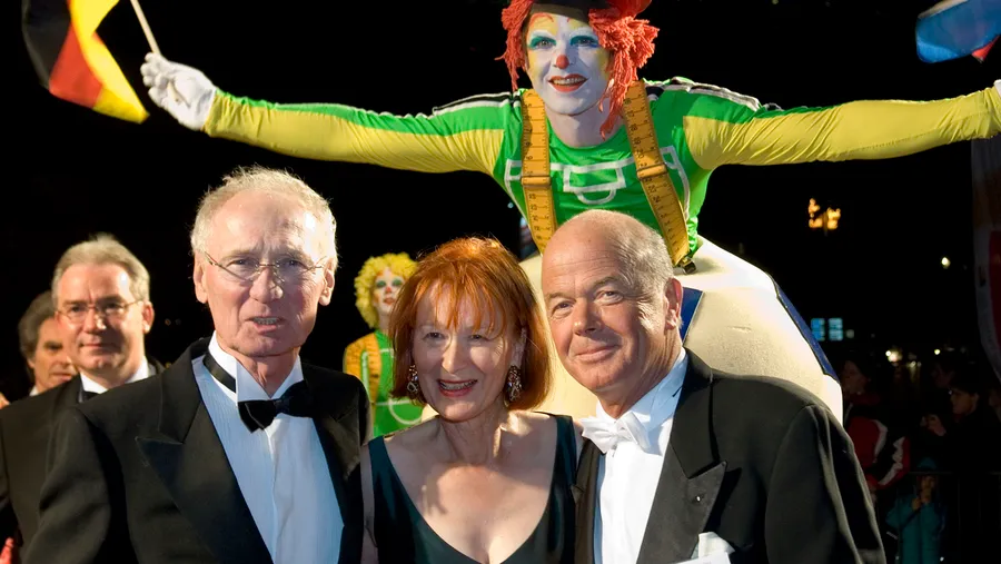 Spielmacher: Hans-Jürgen Müller (rechts) 2006 beim Frankfurter Sportpresseball