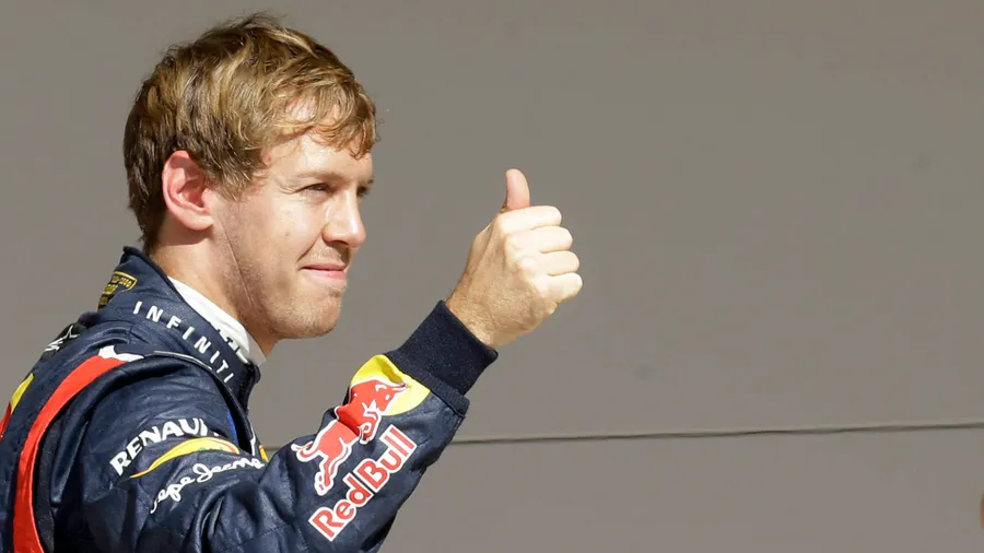 Daumen hoch: Vettel startet von ganz vorne