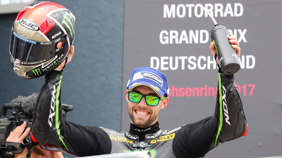 Jonas Folger ist beim MotoGP-Rennen auf dem Sachsenring auf Platz zwei gefahren.