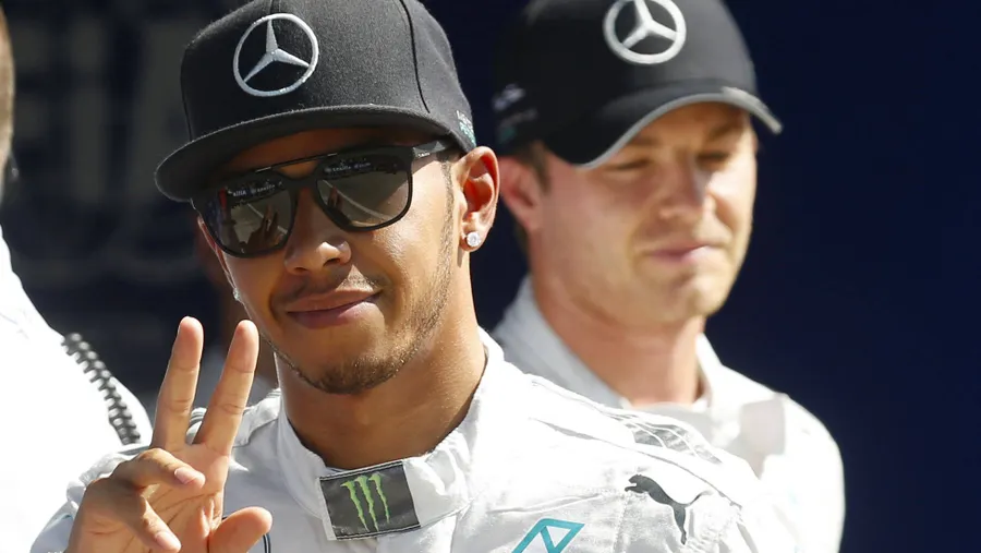 Im Qualifying liegt Lewis Hamilton vor Nico Rosberg – doch wie sieht es im Rennen aus?