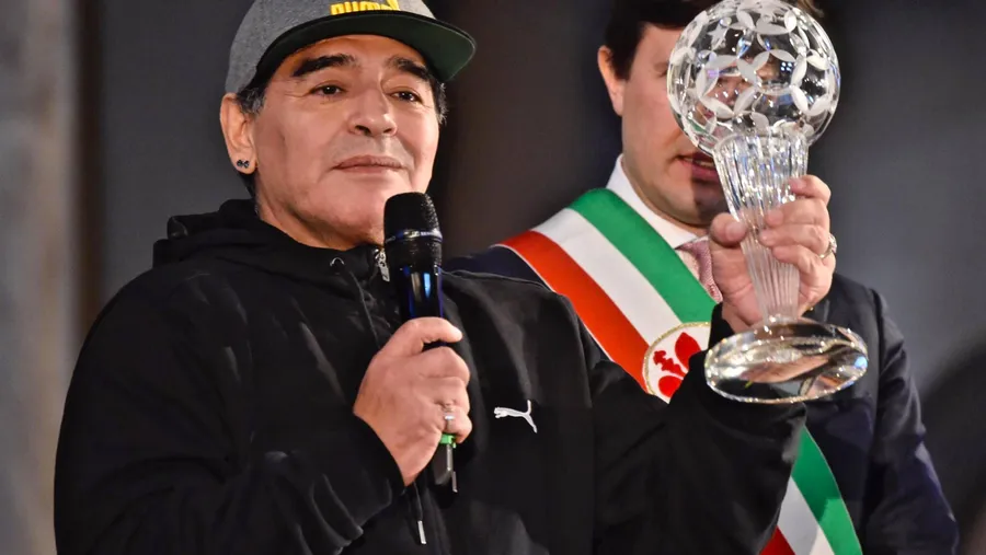 In Italien wird Diego Maradona nach wie vor verehrt, besonders natürlich in Neapel.
