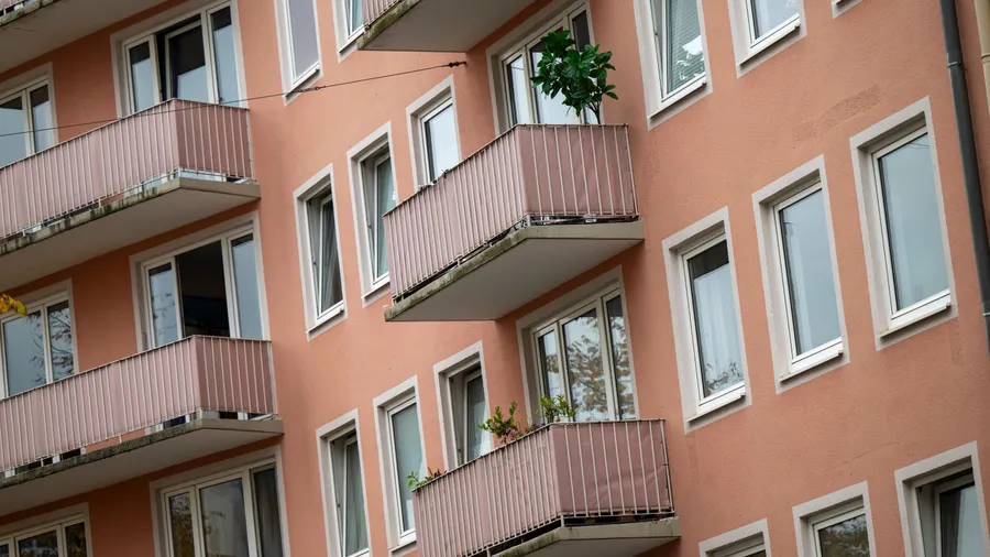 Wohnung in München: Sollen Menschen im Alter in kleinere Wohnungen ziehen?