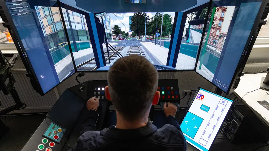 Reale Probleme in einer virtuellen Welt: Proband übt am Simulator der VGF.