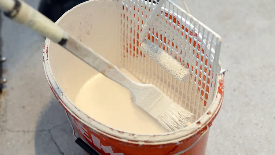 Bitte frisch streichen: Mieter und Vermieter streiten oft über den neuen Anstrich