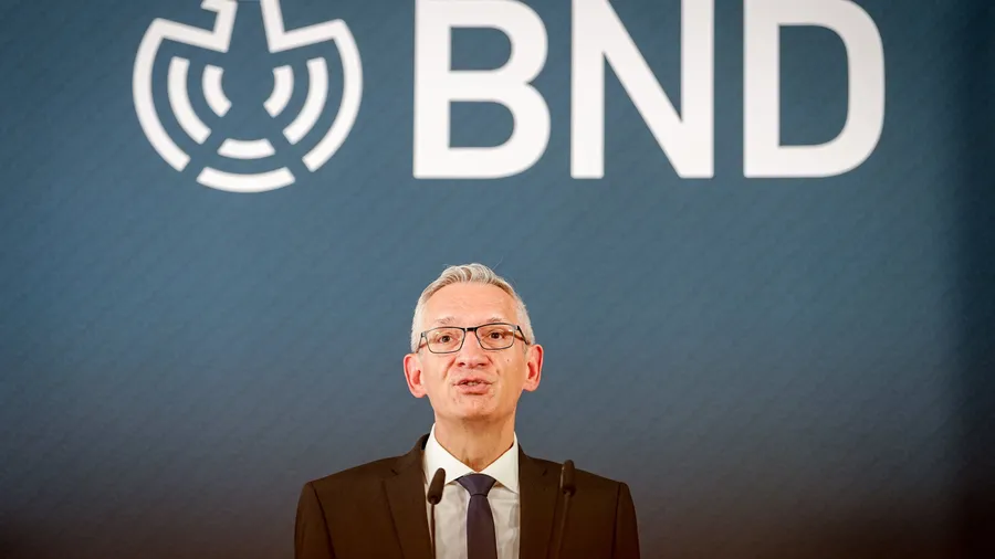 Martin Jäger, Präsident des Bundesnachrichtendienstes (BND), gibt bei der Amtsübernahme im September 2025 ein Pressestatement.