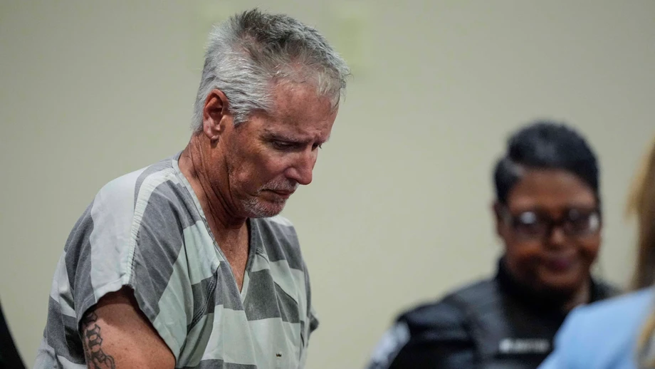 Vater eines Amokläufers wegen Mordes verurteilt