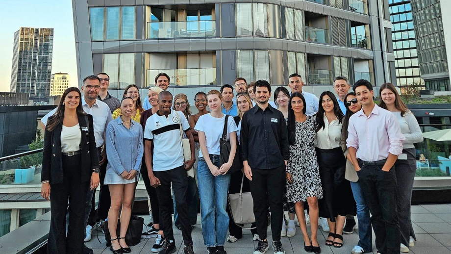 Von Roboter-Richtern und deutscher Politik