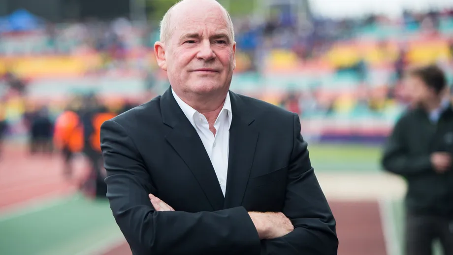 Für immer „Mister Frauenfußball“