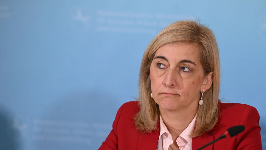 Warken: Private Pflegevorsorge steuerlich stärker fördern