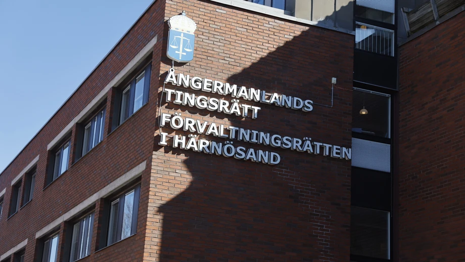 Mann in Schweden verurteilt, weil er seine Ehefrau zu Sex mit 120 Männern zwang