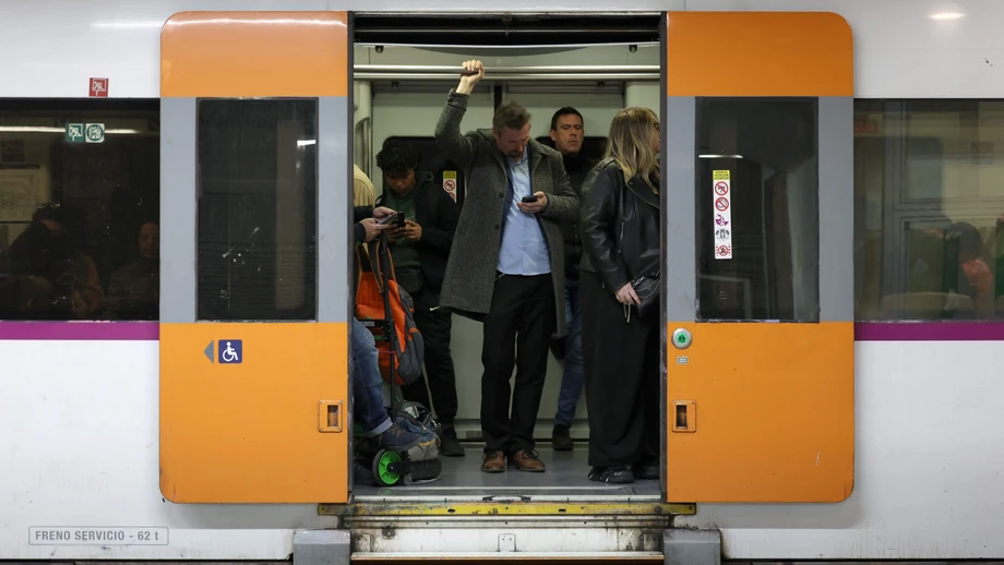 Fast die Hälfte der Spanier will nicht mehr Bahn fahren