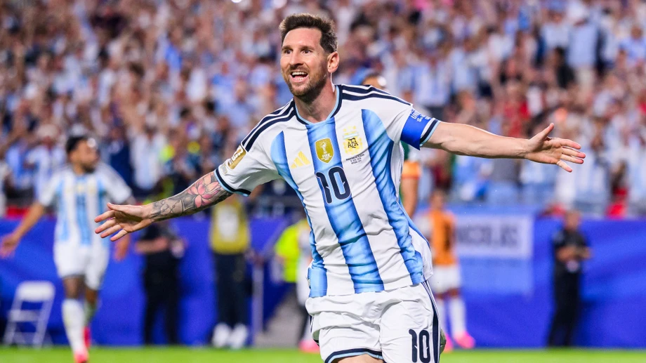 Österreich gegen Messi