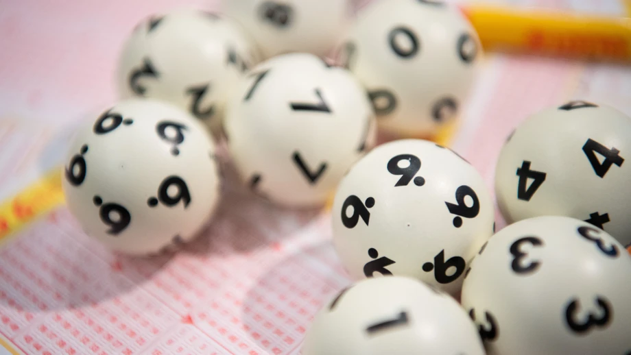 Knapp eine Million Euro geht nach Osthessen