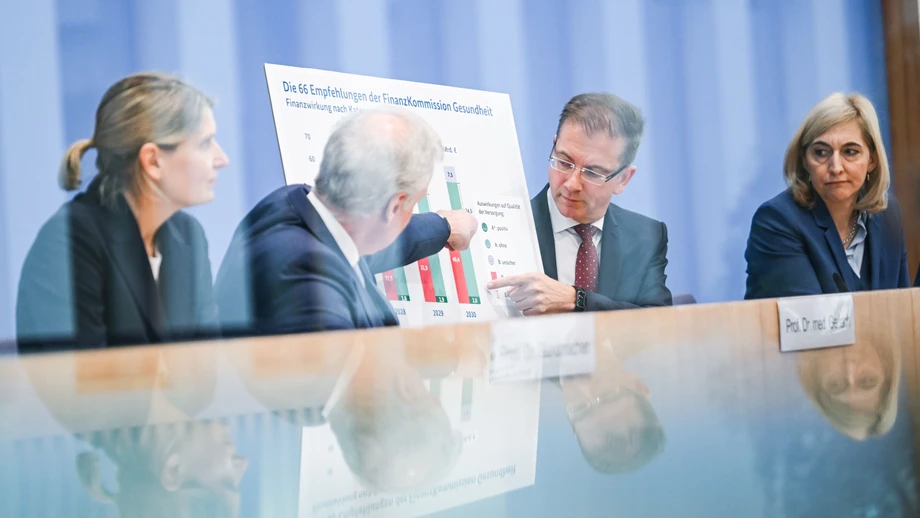 Lob und Kritik an Sparvorschlägen fürs Gesundheitswesen