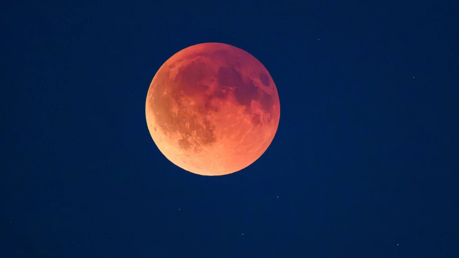 Totale Mondfinsternis fasziniert Menschen weltweit