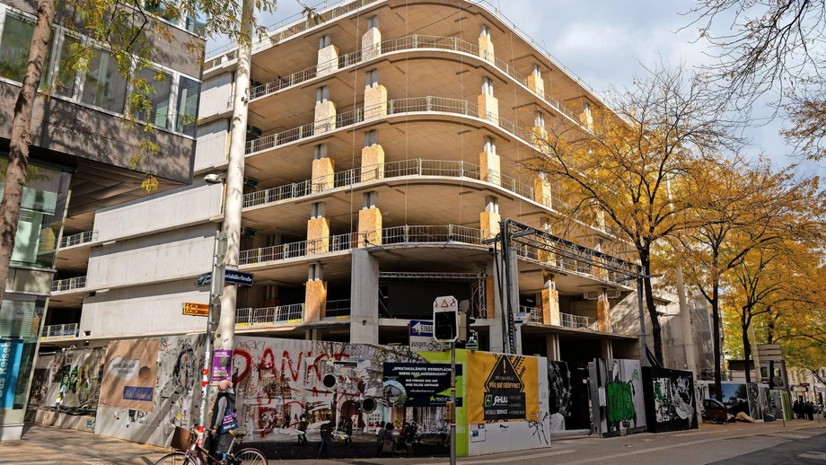 Investor übernimmt Kaufhaus von Signa