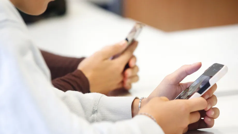 Frauen-Union will digitale Schutzzonen bis Klasse 10