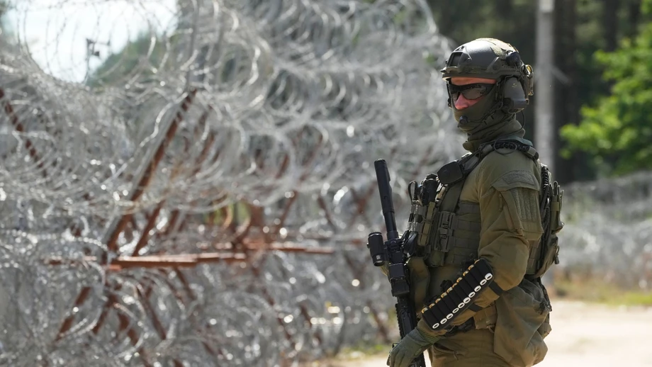 Pushbacks zwischen Waldidylle