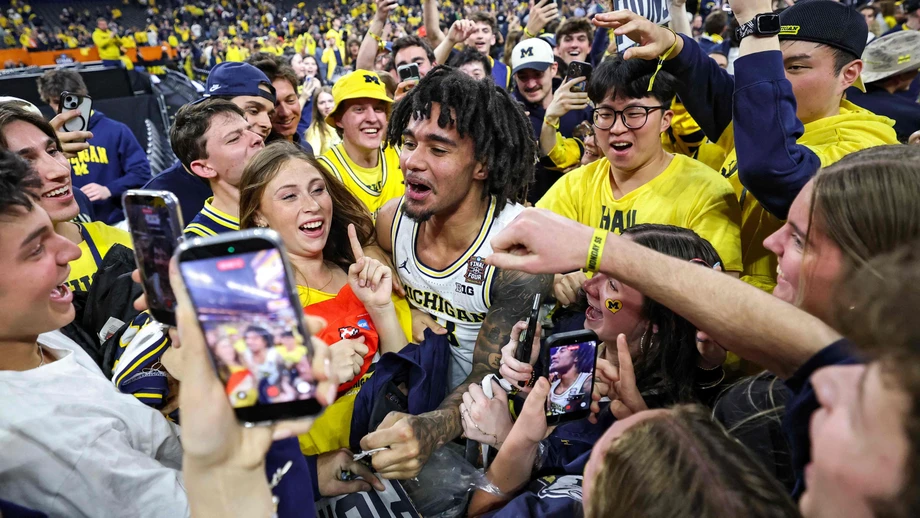 Teil des Basketball-Wahnsinns vor 70.000 Zuschauern