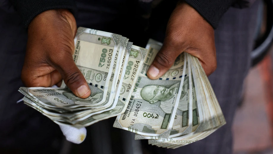 Indiens Angst um die Rupie – Modi gerät unter Druck