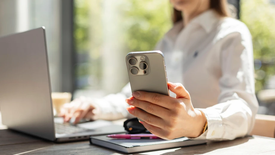 Beschäftigte täuschen auf Arbeit Produktivität vor