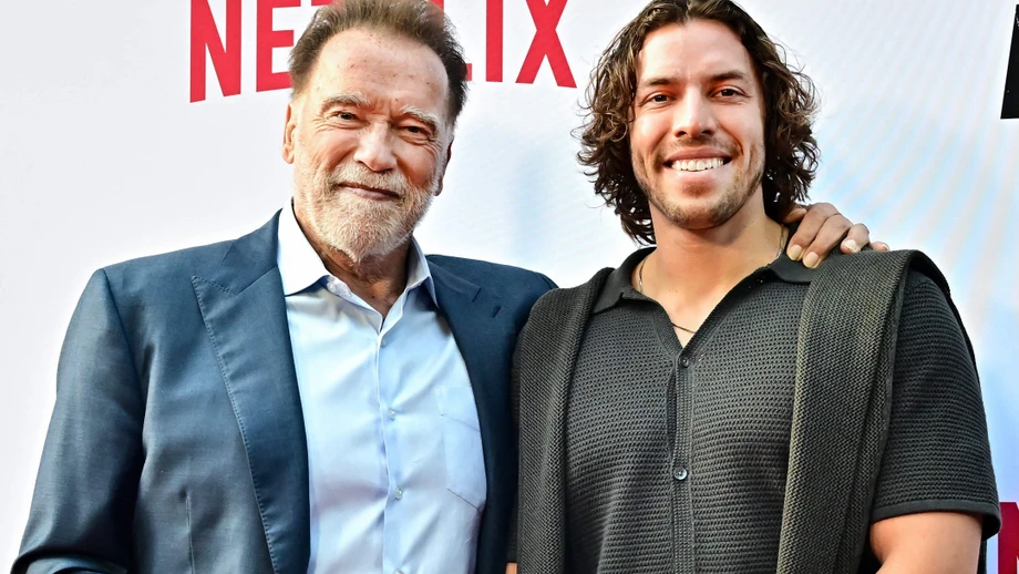 Arnold Schwarzenegger hilft seinem Sohn