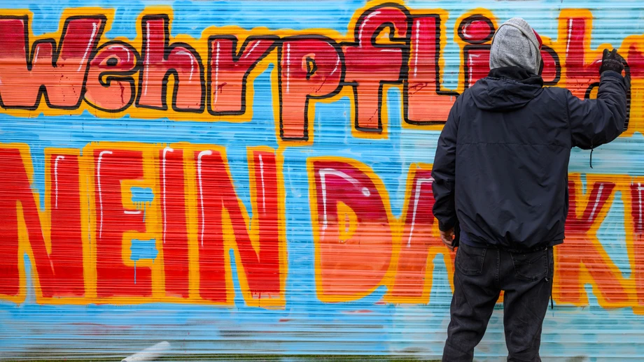 Schüler und Ministerpräsidenten zurück auf die Schulbank